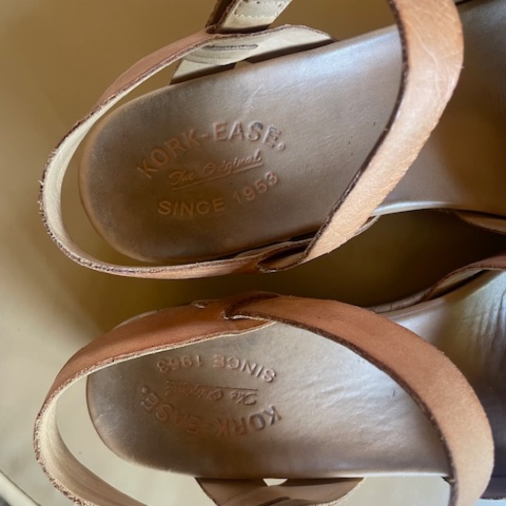 Cork-Ease wedge sandals 8 Tan/nude